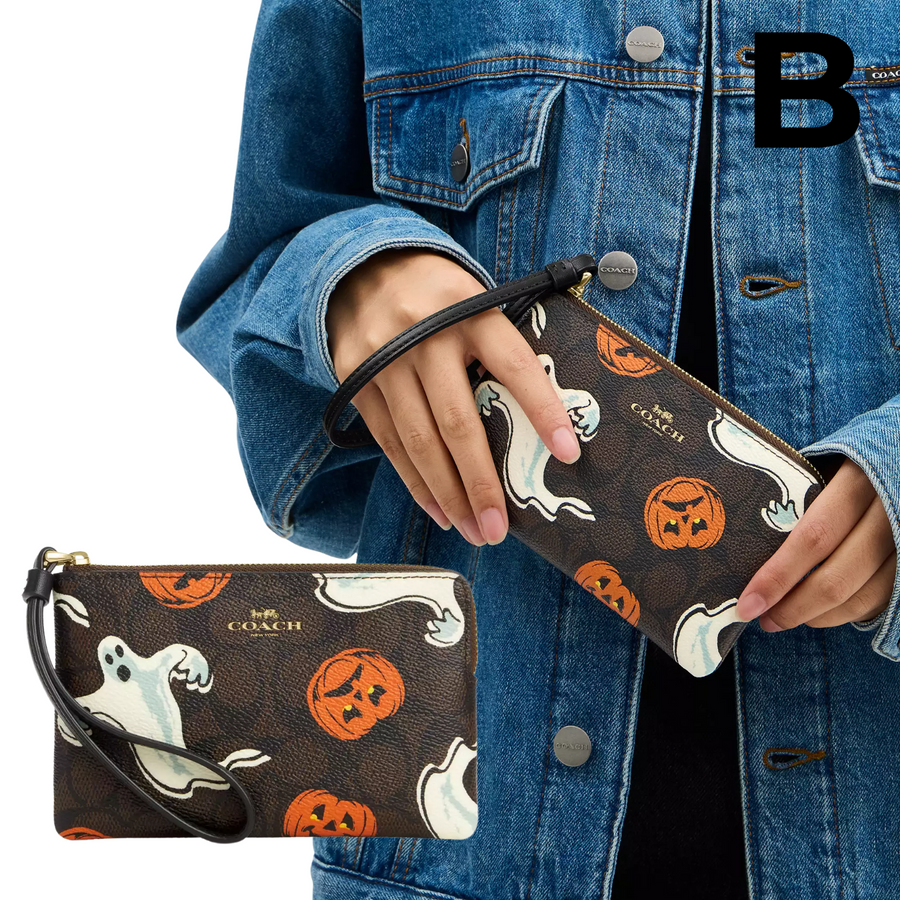 Corner Zip Wristlet In Signature Canvas With Halloween Print PREVENTA