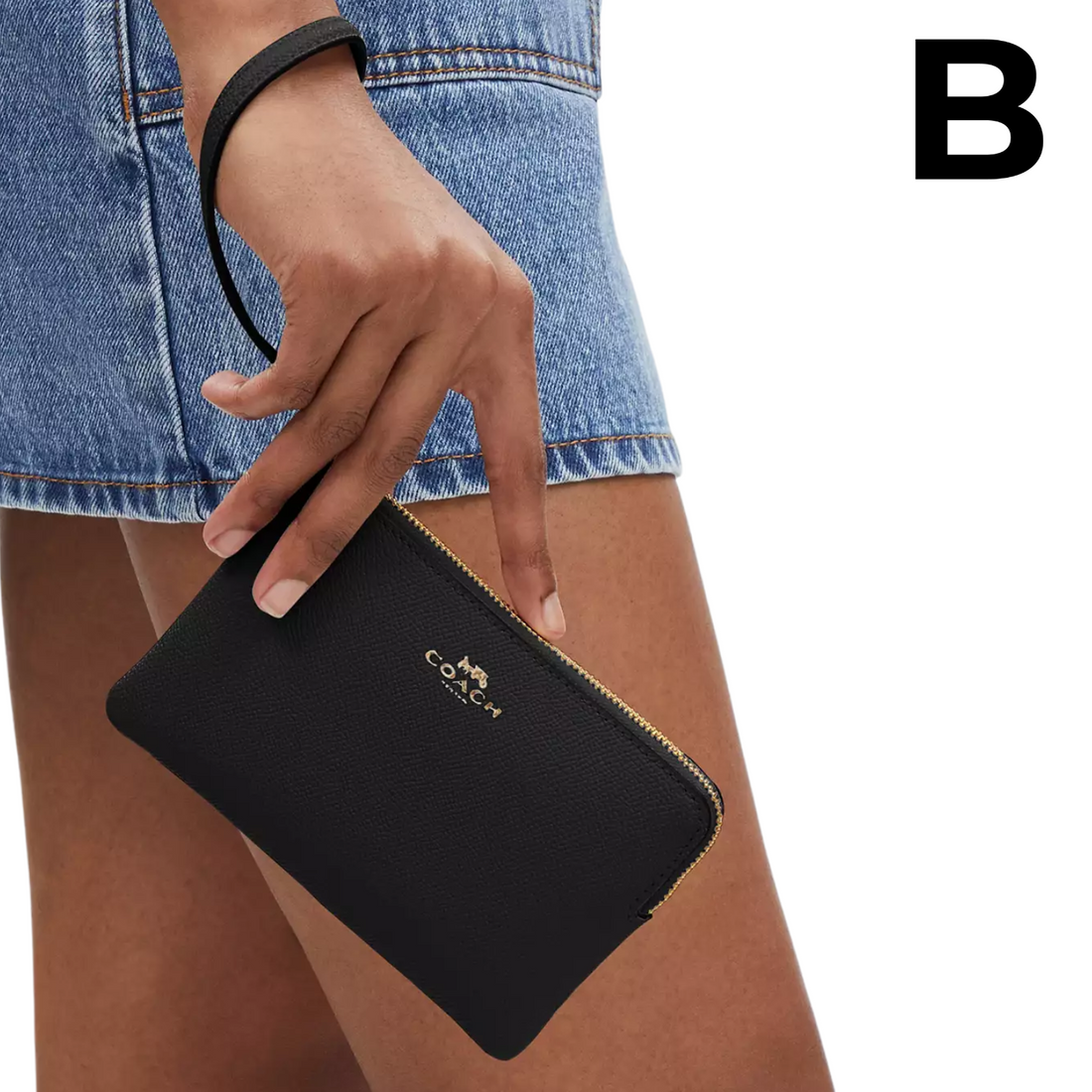 Corner Zip Wristlet PREVENTA