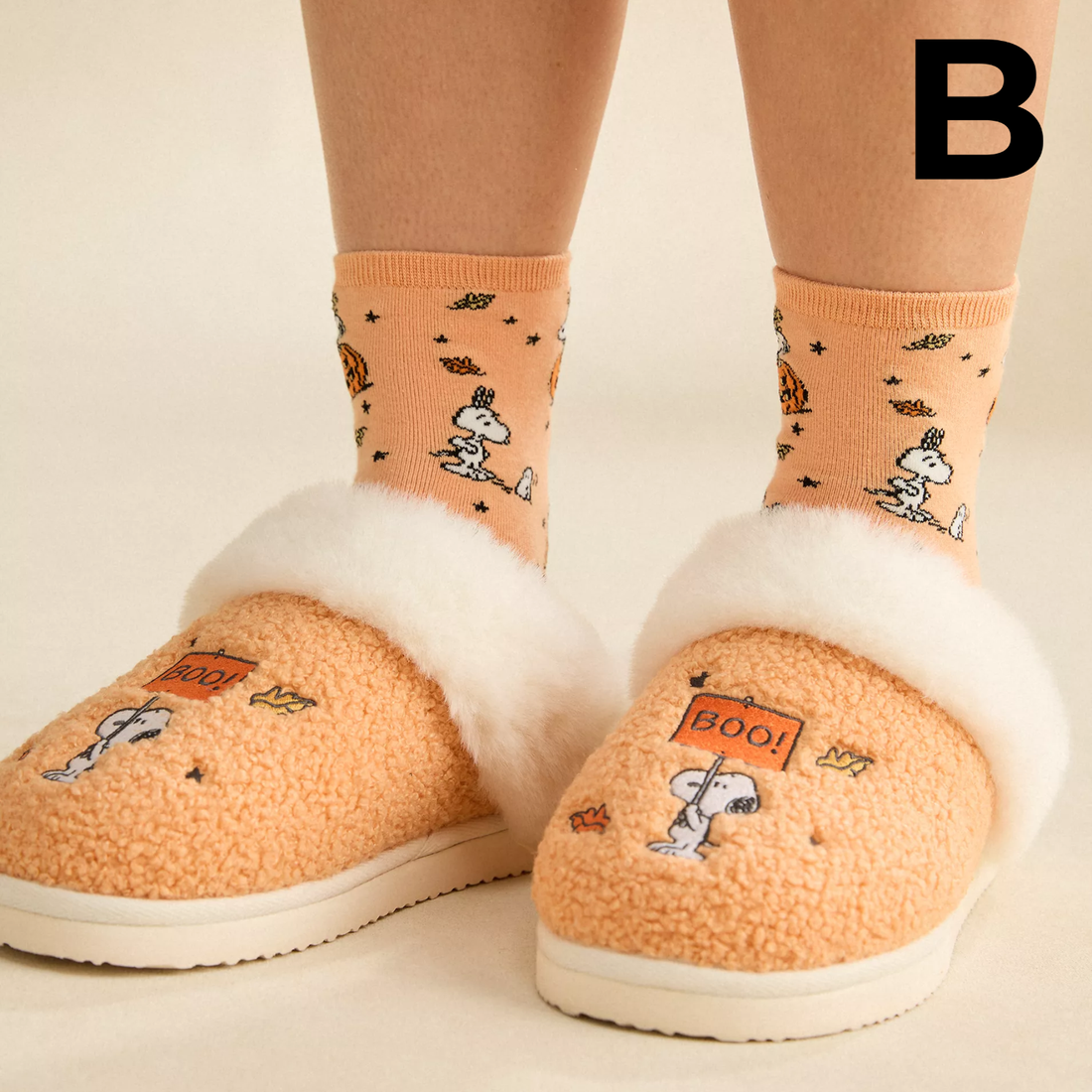 AE Snoopy Boo! Scuff Slipper **PREVENTA PEACH**