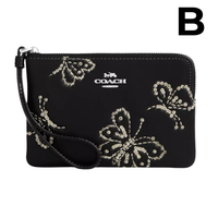 Corner Zip Wristlet With Signature Canvas **PREVENTA**