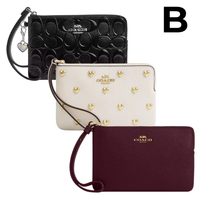 Corner Zip Wristlet In Signature Leather **PREVENTA**