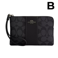 Corner Zip Wristlet With Signature Canvas **PREVENTA**