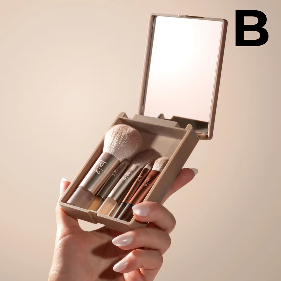 New Nudes 2.0 On-The-Glow Mini Brush Set + Mirrored Compact PREVENTA
